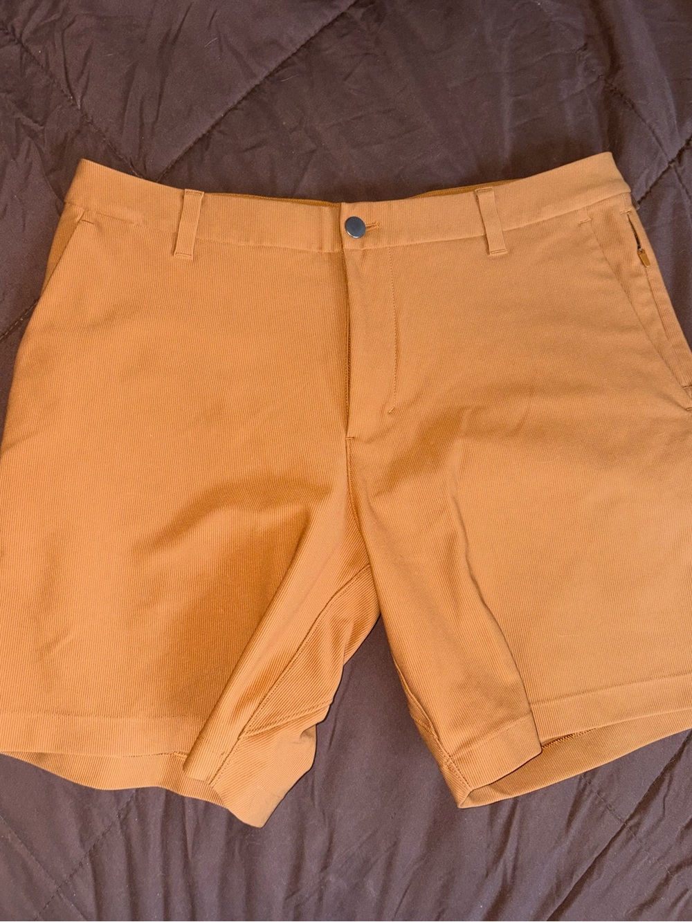 lululemon athletica Men's Flat Front Shorts